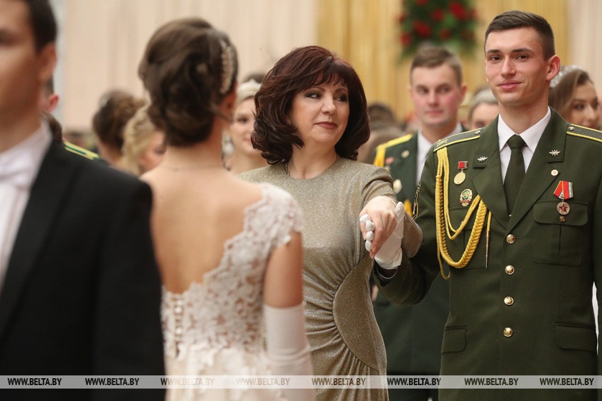 В изысканной атмосфере и с участием Президента - во Дворце Независимости прошел первый Венский бал
