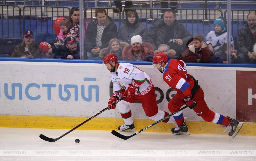 Хоккейная команда Президента Беларуси победила в XVI Рождественском турнире