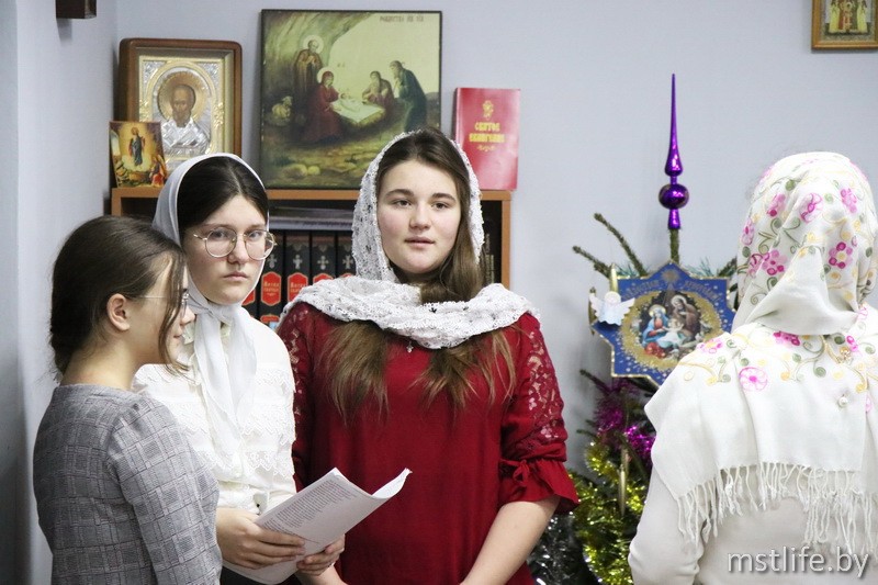В Светлое Рождество Христово в духовно-просветительском центре Мстиславля состоялось праздничное представление