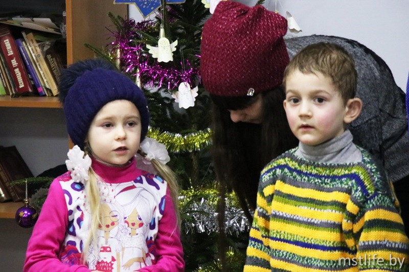 В Светлое Рождество Христово в духовно-просветительском центре Мстиславля состоялось праздничное представление