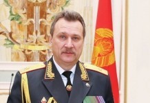 Госнаграду из рук Александра Лукашенко получил сенатор от Могилёвской области Валерий Полищук