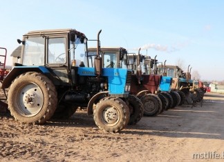 Тракторист за месяц похитил более 1600 литров топлива.