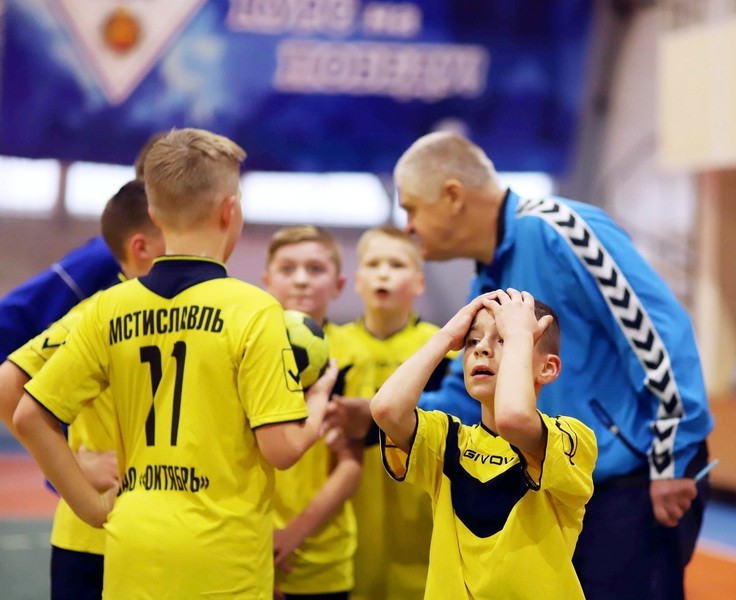 Школьники из Рязанцев поборются за десятку сильнейших детской гандбольной лиги Zubrcup
