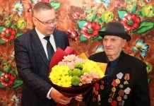 Председатель райисполкома поздравил ветеранов с 75-летием Великой Победы
