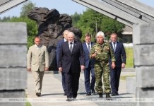 Лукашенко: наша главная задача — всех нас — защитить страну