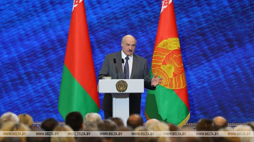 Лукашенко: система образования является важнейшей стратегической отраслью страны, а не сферой услуг