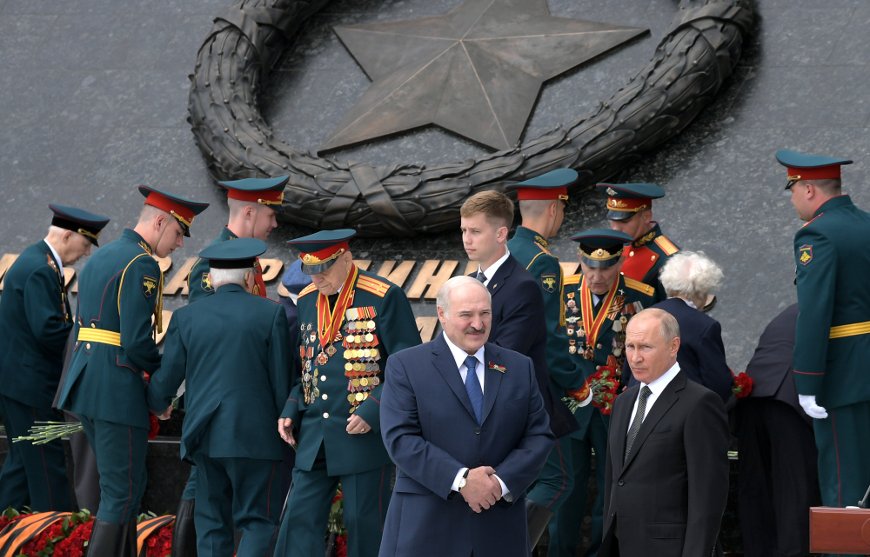 "Он всегда будет символом нерушимой дружбы" — Лукашенко принял участие в открытии мемориала подо Ржевом