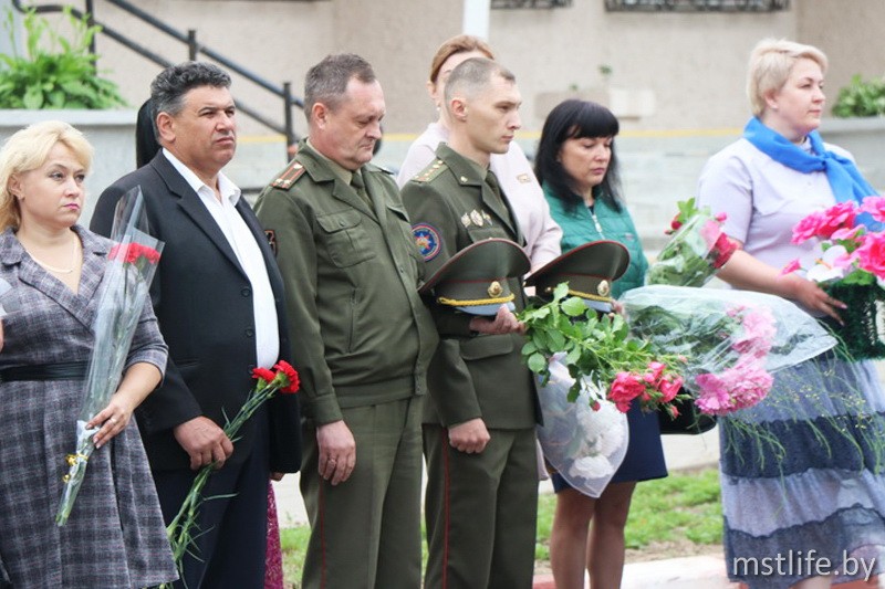 В Мстиславле прошёл митинг-реквием, посвящённый Дню всенародной памяти жертв Великой Отечественной войны