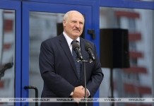 Лукашенко: сейчас очень опасный момент, нельзя потерять то, что мы создали