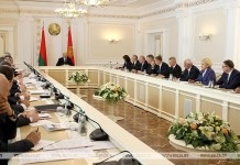 Зарплаты, занятость, цены — Лукашенко ориентирует правительство на решение значимых для общества вопросов
