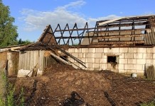 Без крыши над головой. Огонь едва не оставил жителей Коробчино без дома