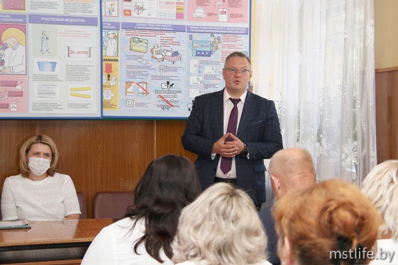 Мстиславских медработников наградили за вклад в борьбе с коронавирусом