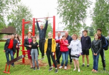 Уличный тренажёр установили в парке Дружбы агрогородка Ходосы