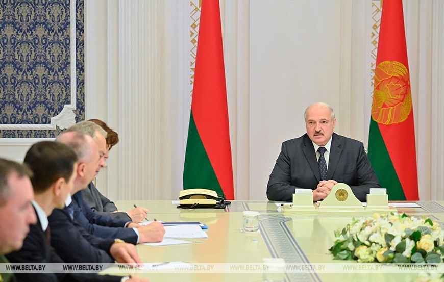 Лукашенко: в последнее время сделано немало, чтобы нормально функционировала экономика