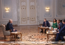 Лукашенко дал интервью ведущим российским СМИ