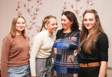 Нас у мамы пятеро — с гордостью говорят дети Светланы Купреевой Многодетная семья из Мстиславля