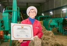 За что льнозаводчанка Зинаида Столярова удостоена Почётной Грамоты Национального собрания Республики Беларусь
