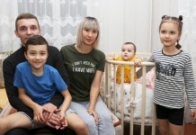 От знакомства «ВКонтакте» до статуса многодетной семьи. История мстиславчан Дениса и Юлии От знакомства «ВКонтакте» до статуса многодетной семьи. История мстиславчан Дениса и Юлии