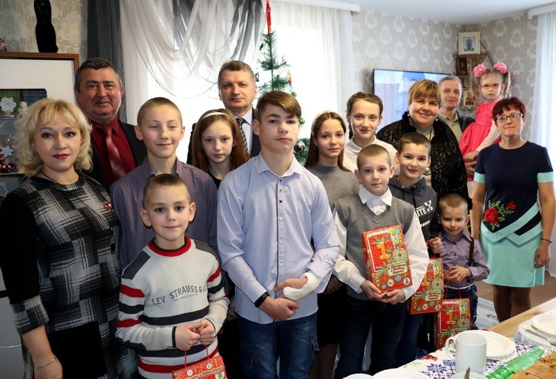 Представители Могилёвского областного суда приняли участие в акции «Наши дети»
