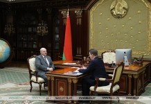 «Минск — это город, с которого надо брать пример» — Лукашенко принял с докладом мэра столицы