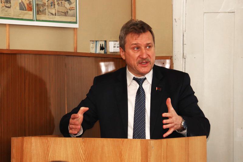 Сенатор Валерий Полищук и глава района Дмитрий Пимошенко встретились с медиками Мстиславщины