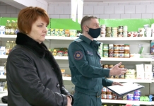 Представители местной власти встретились с жителями деревни Нестерово. Что они обсудили?