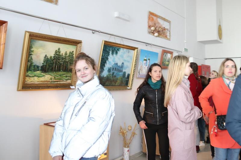 В Мстиславле открыли выставку ко Дню единения народов Беларуси и России. Где её можно увидеть?