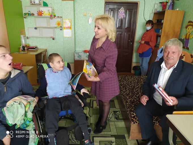 Профсоюзные лидеры района побывали в гостях у воспитанников Мстиславского центра коррекционно-развивающего обучения и реабилитации