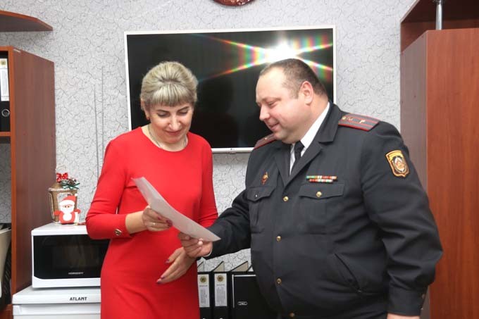 Сотрудникам Мстиславского отделения Департамента охраны вручили награды