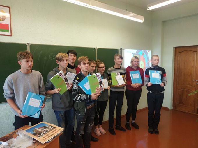 Учащиеся Мстиславской школы-интерната учатся предпринимательству