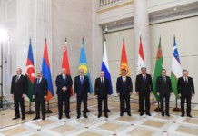 Лукашенко в Санкт-Петербурге принял участие в неформальной встрече лидеров стран СНГ