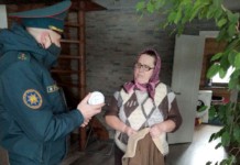 Узнали, чьи дома и зачем сегодня проверяют мстиславские спасатели