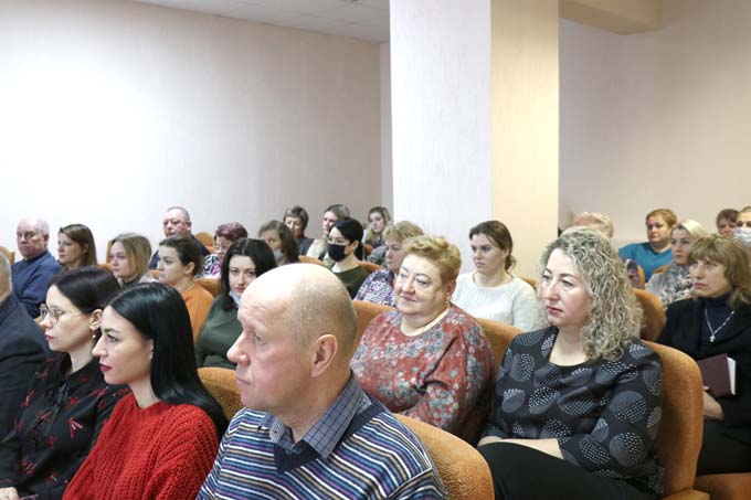 Дмитрий Пимошенко: наше общество двигается вперёд, а вместе с ним должен изменяться и Основной Закон страны