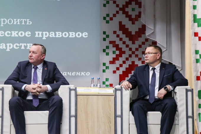О чём говорил губернатор Могилёвской области Анатолий Исаченко на встрече с активом Мстиславского района
