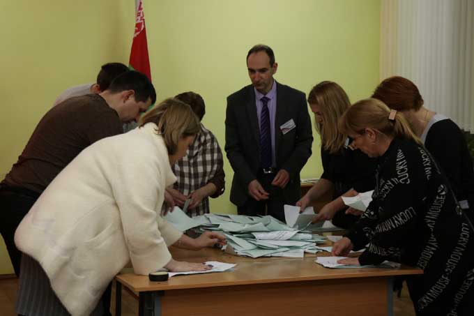 Мстиславчане проголосовали на республиканском референдуме