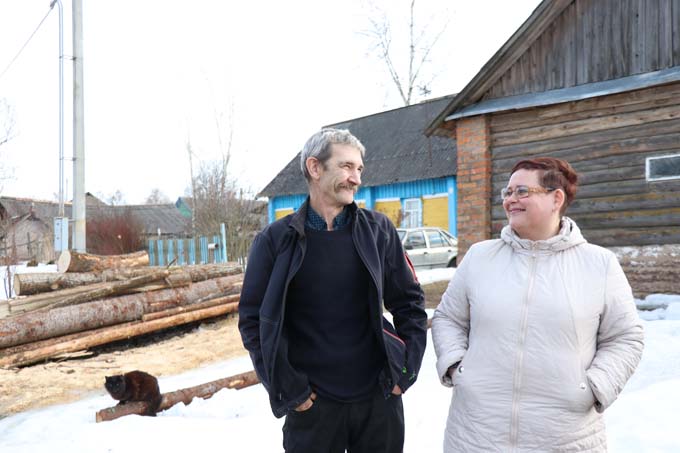 Как семья Черноусов из Луганской области начинала жизнь с нуля в деревне Сушь