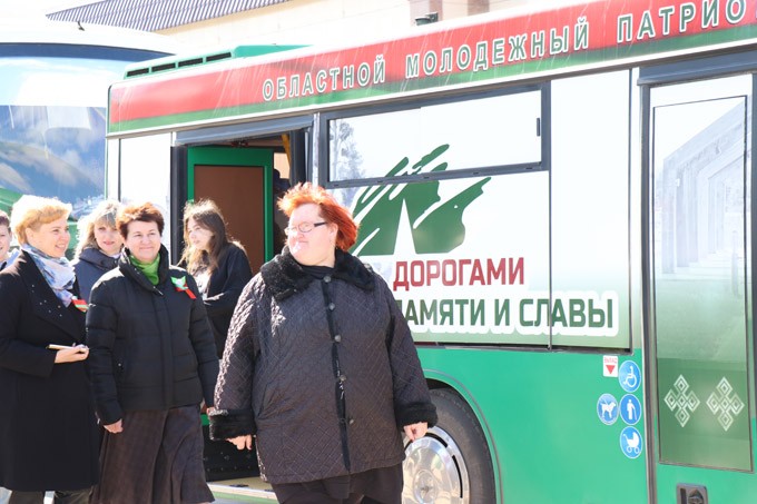 Мстиславль встретил участников автопробега «Дорогами памяти и славы». Фото и видео