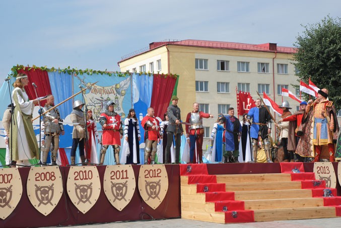 Программа: праздник средневековой культуры «Рыцарский фест-2022»