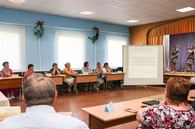 Что обсуждали депутаты Мстиславского, Дрибинского, Горецкого районов на семинаре в Мазолово