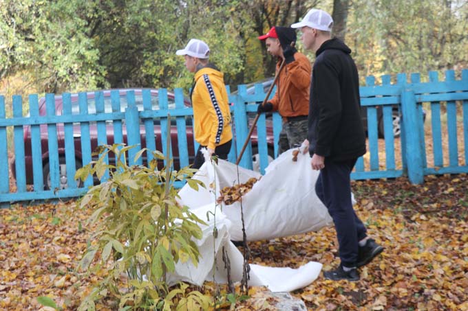 Волонтёры Могилёвской области благоустроили храм в деревне Славное. Фото и видео