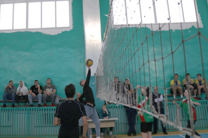 В Мстиславле прошёл молодёжный волейбольный турнир. Кто стал победителем