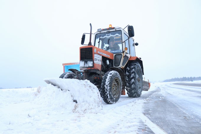 Как дорожные и коммунальные службы справляются с расчисткой снега в районе