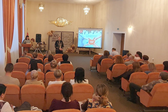 Работники социальной защиты Мстиславского района отмечают свой профессиональный праздник