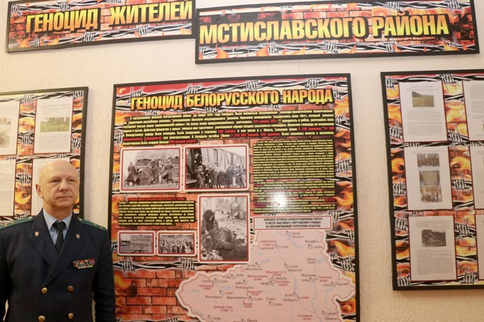 В гимназии прошла диалоговая площадка, посвящённая геноциду белорусского народа. Что волнует школьников