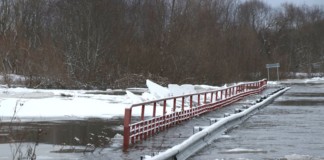 Белорусам советуют готовьте «тревожный чемоданчик». Но не всем.
