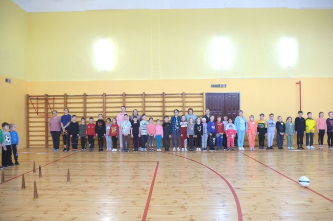 Посмотрите, как учащиеся СШ №2 г. Мстиславля провели шестой школьный день. Фото и видео