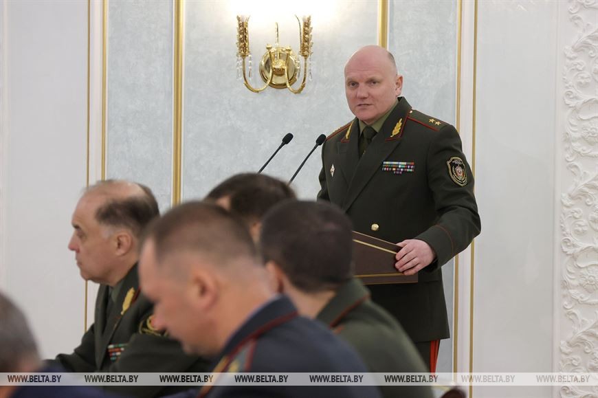 Лукашенко собрал совещание по вопросам обеспечения безопасности и охране границы