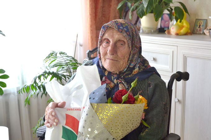 Посмотрите, как отпраздновала своё 95-летие долгожительница из Мстиславля