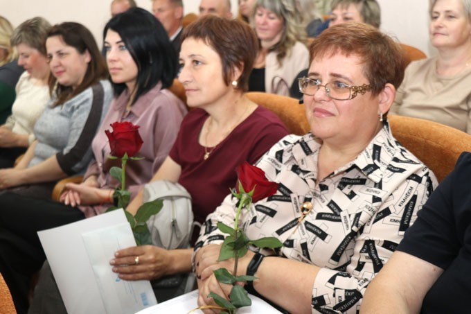 Работников Мстиславского райпо поздравили с профессиональным праздником. Фото