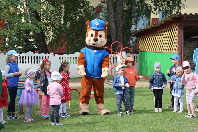Ходосовский детский сад отмечает своё сороколетие. Посмотрите, как прошёл праздник